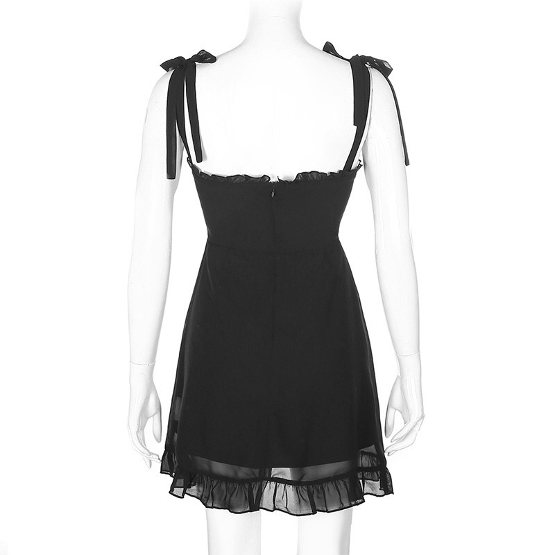 France Style Vintage Black Wood ears Ruffled Lace Sling Slim Temperament Dress 210429