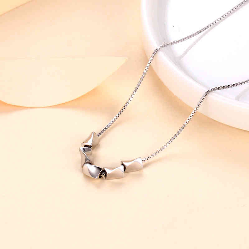 Saffron Di Rice Grain Necklace S925 Sterling Silver Cardamom Clavicle Chain Simple Personality 2021 Net Red Tide Style Temperament
