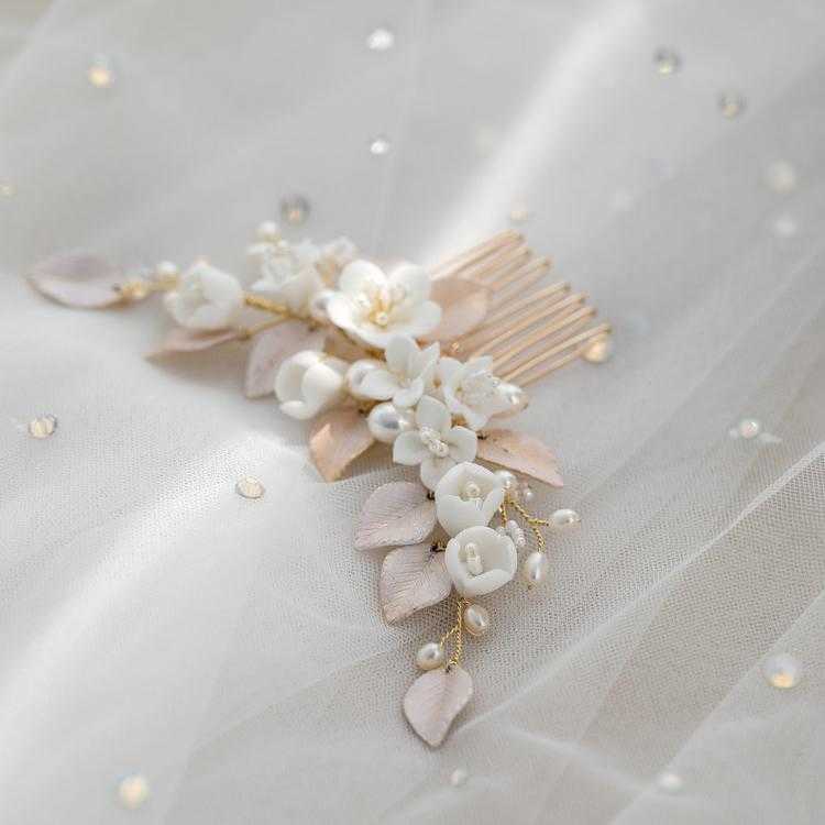 Wedding Accessories Freshwater Pearl Porcelain Hair Combs Pins Flower Leaf Headpieces Gold Color Hairpins Bride Bridal Jewelry X0625