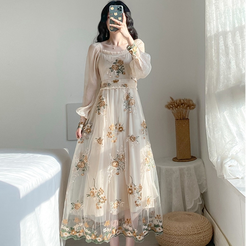 Embroidery Party Dresses Runway Floral Bohemian Flower Embroidered Women Vintage Boho Mesh For Vestido 210520, Black;gray
Embroidery Party Dresses Runway Floral Bohemian Flower Embroidered Women Vintage Boho Mesh For Vestido 210520, Black;gray