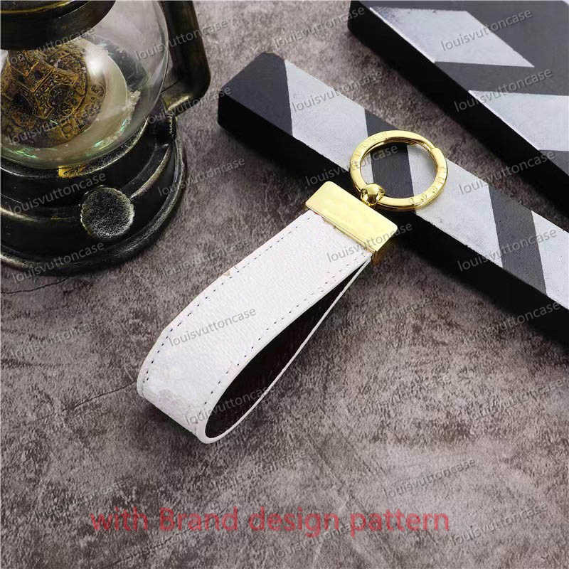 Cell Phone Accessories cases Key chain Buckle lovers Car Keychain Handmade Leather Designers Keychains Men Women Bag Pendant 6 Color, Colorful g logo
Cell Phone Accessories cases Key chain Buckle lovers Car Keychain Handmade Leather Designers Keychains Men Women Bag Pendant 6 Color, Colorful g logo