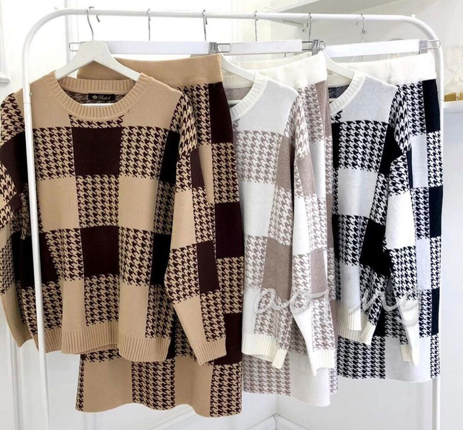 Free Fashion Houndstooth Sweater Set Women's Long Sleeve Loose Pullover & Midi Skirt Christmas Two Piece 210524