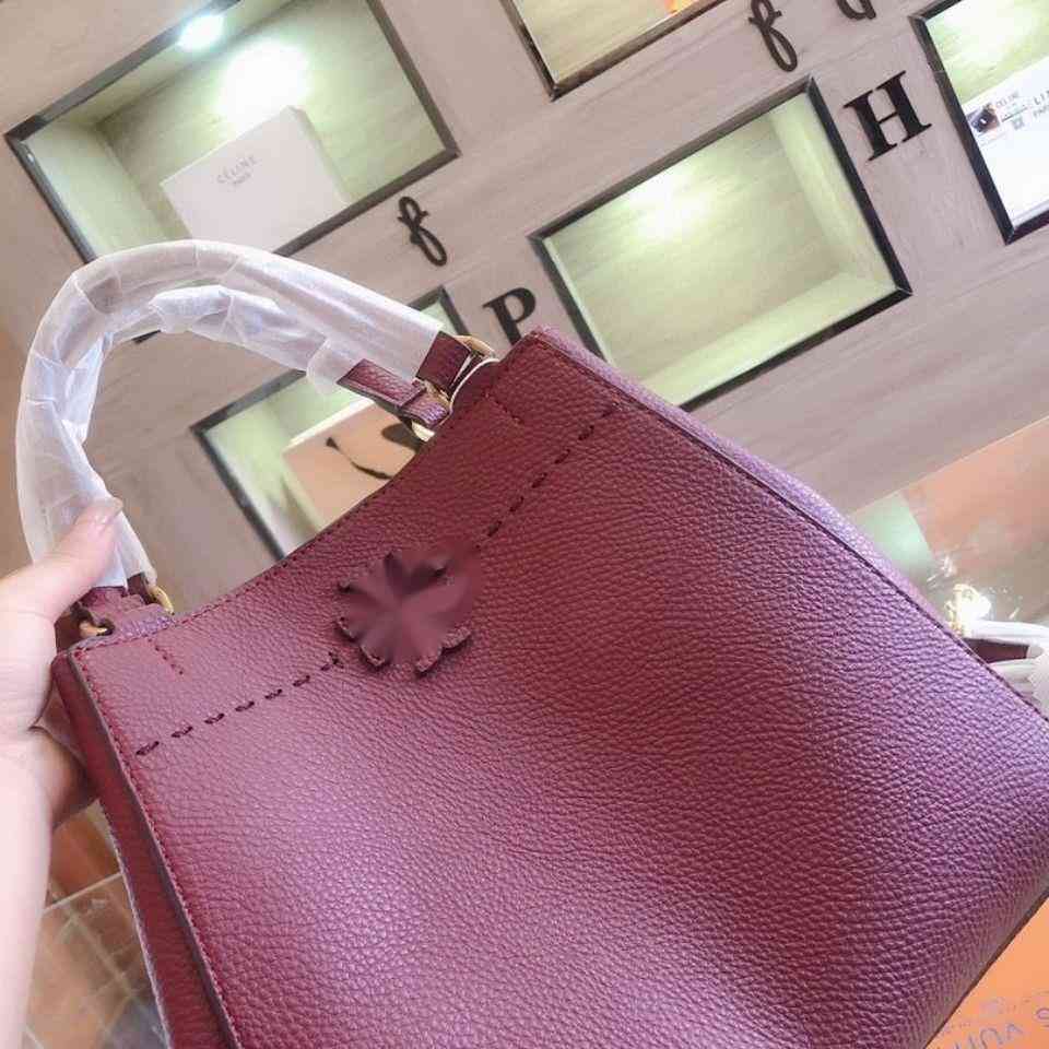 Designers Women Luxurys Bags Handbag New Tory Burch Women's Tb Bucket Leisure Shopping One Shoulder Messenger Tote Bag Fashio 55QM
Designers Women Luxurys Bags Handbag New Tory Burch Women's Tb Bucket Leisure Shopping One Shoulder Messenger Tote Bag Fashio 55QM