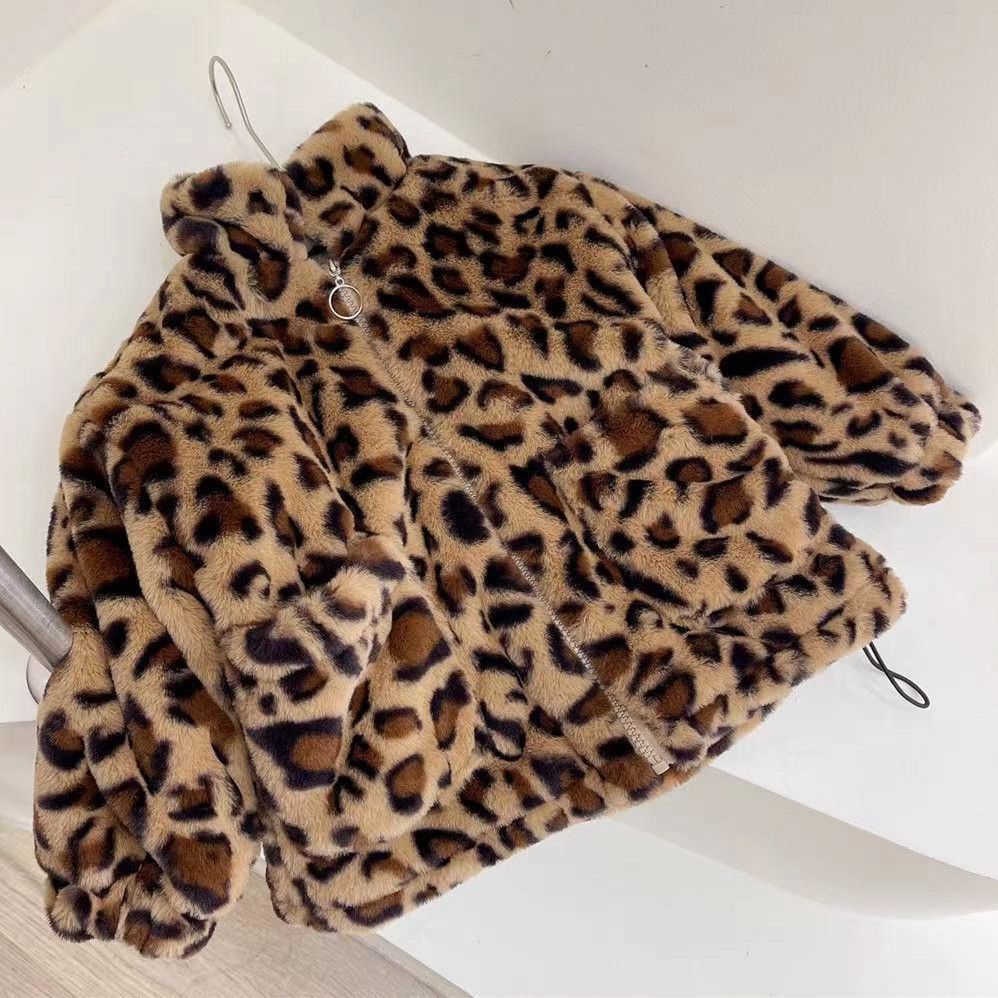ins boys girls faux fur coat kids leopard long sleeve outwear 2021 winter children plush thicken warm clothing a8008, Blue;gray
ins boys girls faux fur coat kids leopard long sleeve outwear 2021 winter children plush thicken warm clothing a8008, Blue;gray
