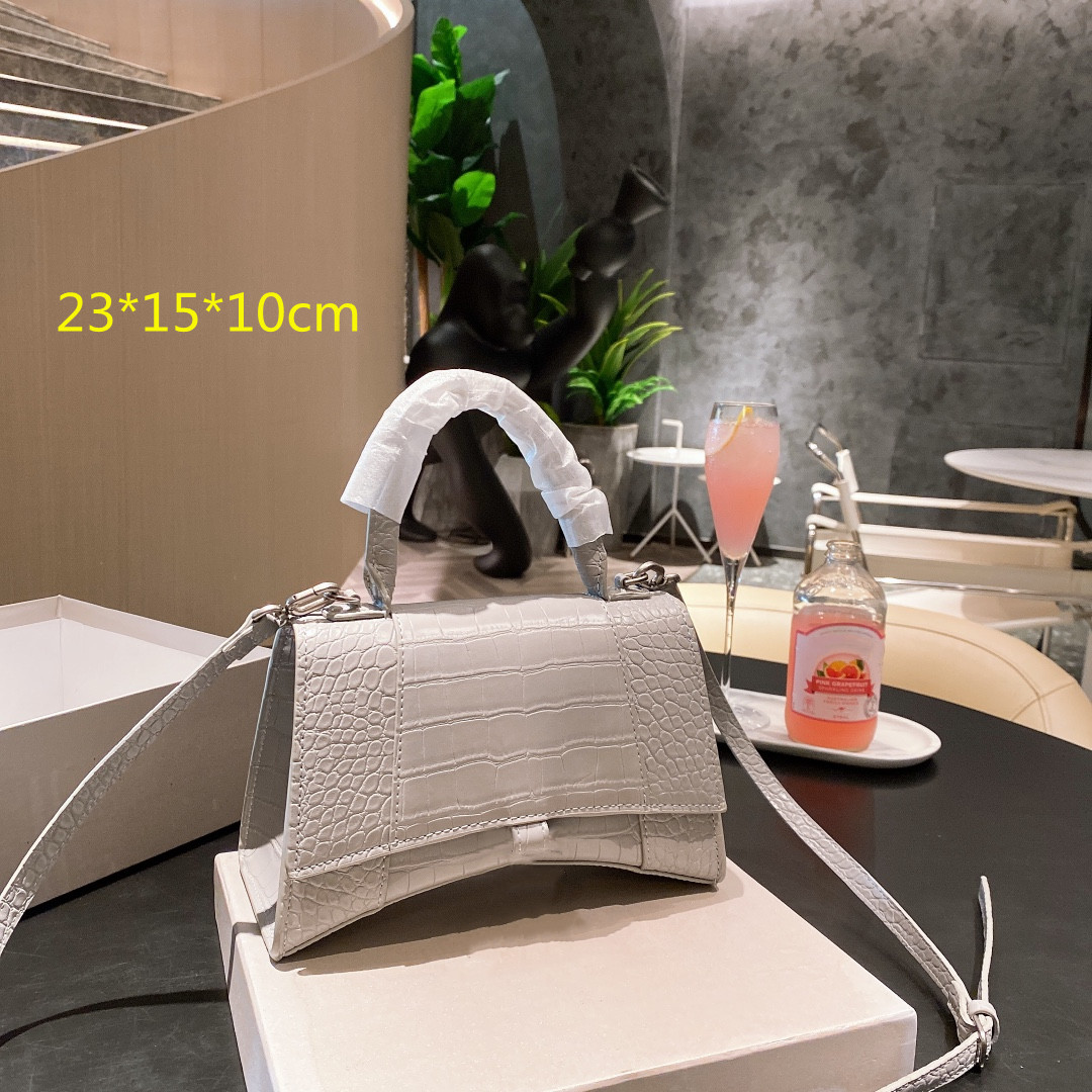 Women Crocodile Purses Evening Bags Shoulder bags Designers Cross body Lady Alligator Handbags crossbody luxury Totes Handbag letter sequin top, Normal price option is for sale.
Women Crocodile Purses Evening Bags Shoulder bags Designers Cross body Lady Alligator Handbags crossbody luxury Totes Handbag letter sequin top, Normal price option is for sale.