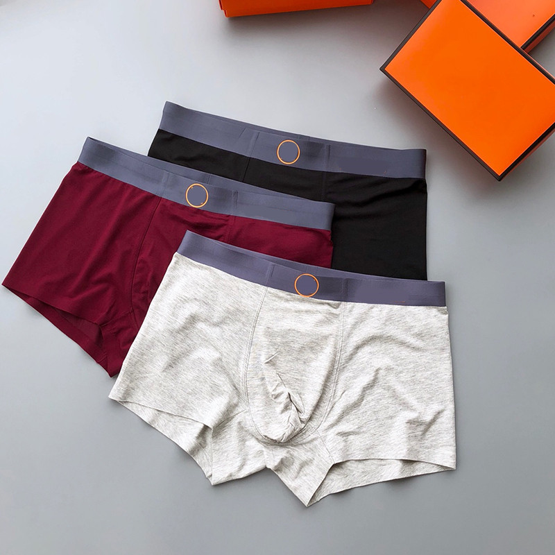 Classic Letter Print Men Boxers All Seasons Soft Touch Man Underpants 3 Colors Elastic Charm Boxer Underwear With Box, As pic
Classic Letter Print Men Boxers All Seasons Soft Touch Man Underpants 3 Colors Elastic Charm Boxer Underwear With Box, As pic