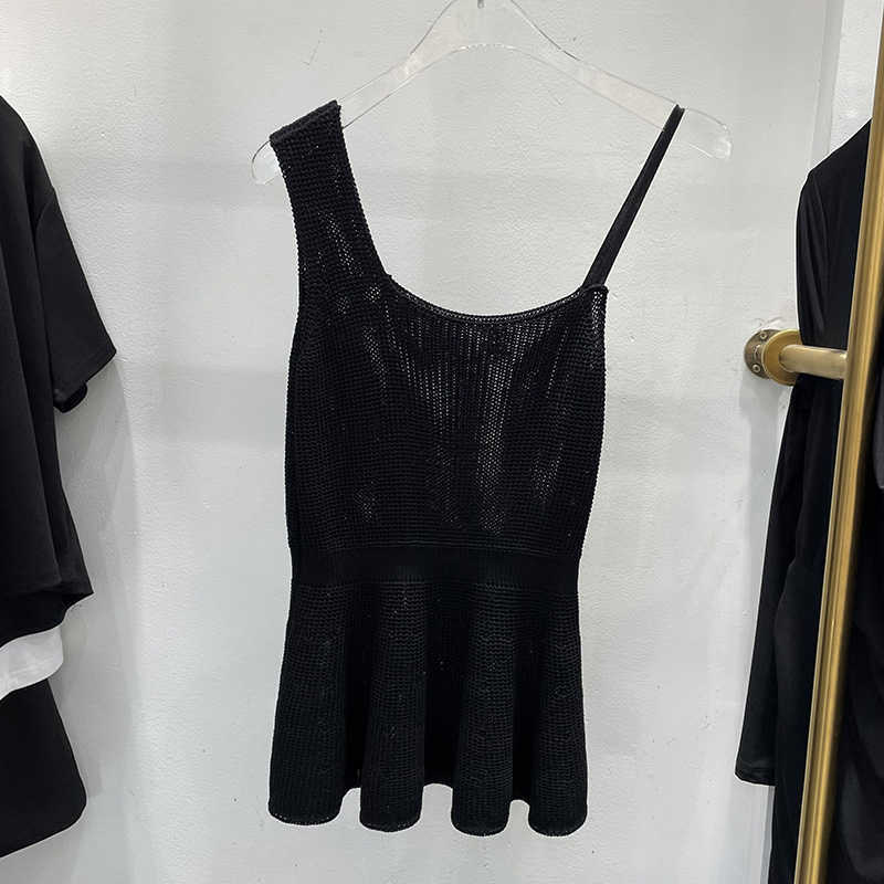 DEAT Women Pleated Versatile Bottomed Knitted Suspender Vest Sexy Solid Color Slim Fashion Spring Summer 11B130 210709