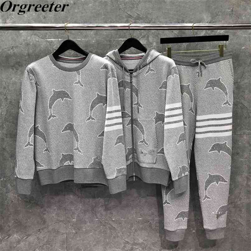 Fashion Jacquard Dolphin Tracksuit Women's Fall Winter Hooded Sweashirt Cardigan/Pullover Tops+ Trousers 2 Piece Sets Women 210602
Fashion Jacquard Dolphin Tracksuit Women's Fall Winter Hooded Sweashirt Cardigan/Pullover Tops+ Trousers 2 Piece Sets Women 210602
