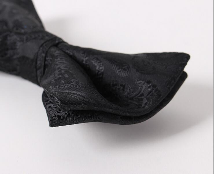 Classic Black Mens Jacquard Bow Tie for Suit Complements - Ideal for Special Occasions