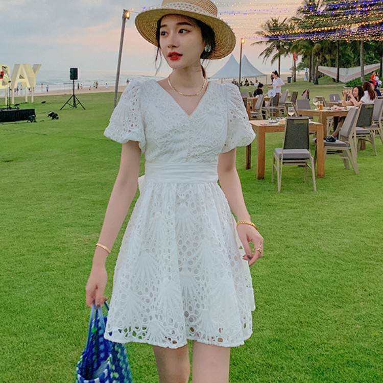 White Embroidery Hollow Out Lace A-Line Dress Women V-Neck Puff Sleeve Single-Breasted High Waist Slim Beach Mini 210519