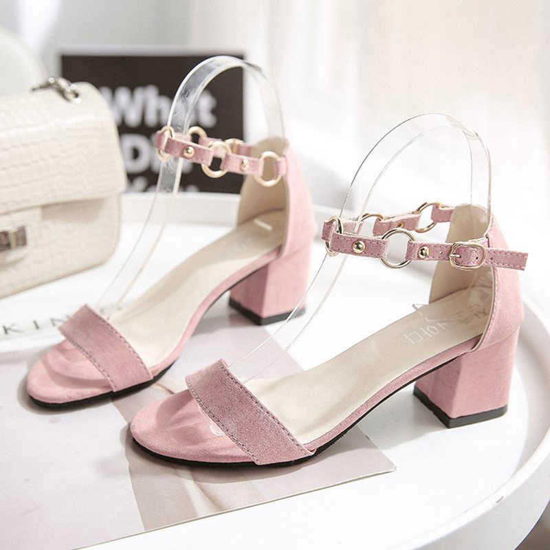 Summer Sandals Fashion String Bead Buckle Strap Summer Women Roman Sandals Party Wedding Shoes Y0721, Black
Summer Sandals Fashion String Bead Buckle Strap Summer Women Roman Sandals Party Wedding Shoes Y0721, Black