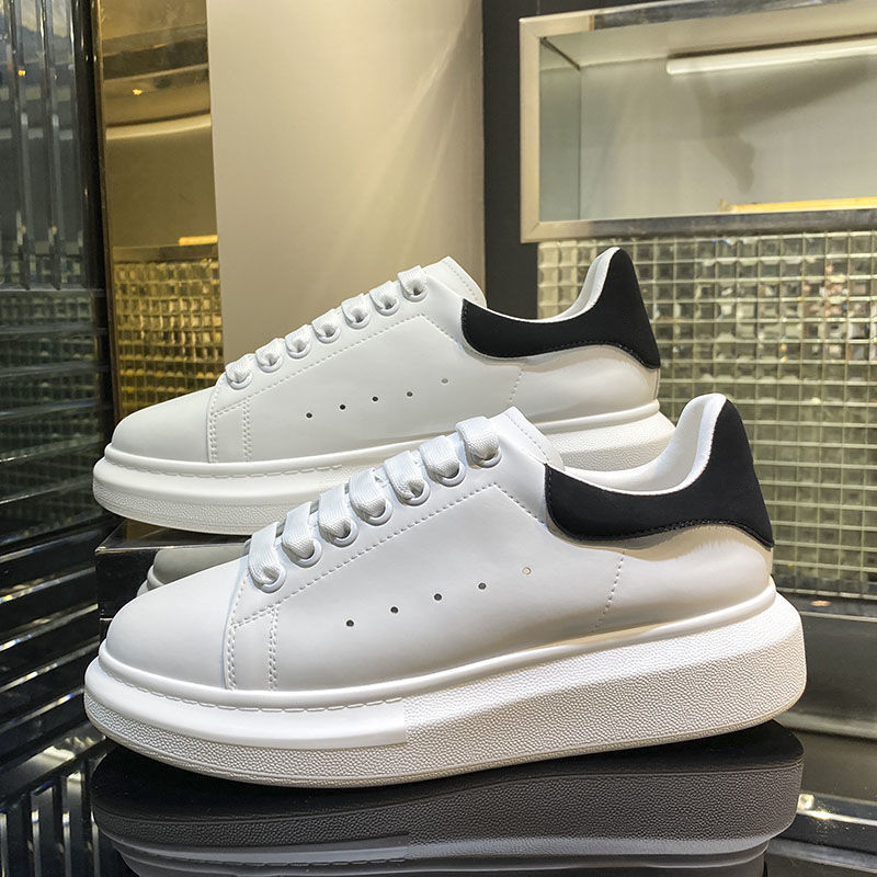 Platform Casual Shoes Black White Sports Classic 3M Reflective Mens Womens espadrilles flat Velvet Heelback Dress FShoe Oversized Top Qualit
Platform Casual Shoes Black White Sports Classic 3M Reflective Mens Womens espadrilles flat Velvet Heelback Dress FShoe Oversized Top Qualit
