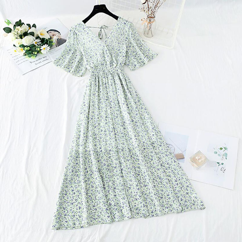 Vintage Floral Print Women Dress Summer Short sleeve Boho Backless Beach Long Dress Sexy V-neck Chiffon Dresses Robe 210521