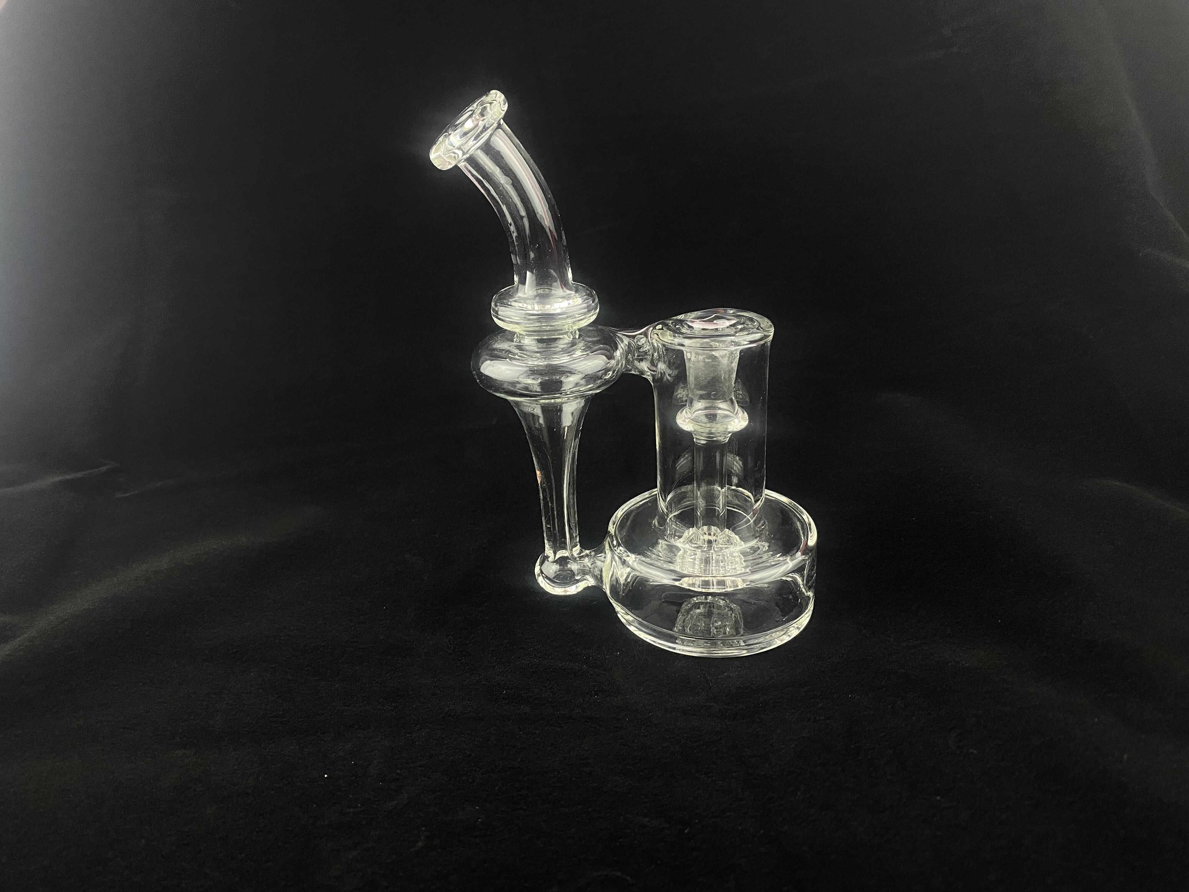 clear RBR smoking Pipe, oil rig hookah, beautifully designed 14mm joint welcome to order, price concessions
clear RBR smoking Pipe, oil rig hookah, beautifully designed 14mm joint welcome to order, price concessions