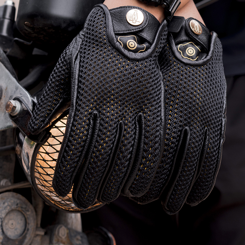 Full Finger Motorcycle Riding Gloves Men Women Black Real Leather Gloves Spring Summer Mesh Breathable Leather Gloves NR66g
Full Finger Motorcycle Riding Gloves Men Women Black Real Leather Gloves Spring Summer Mesh Breathable Leather Gloves NR66g