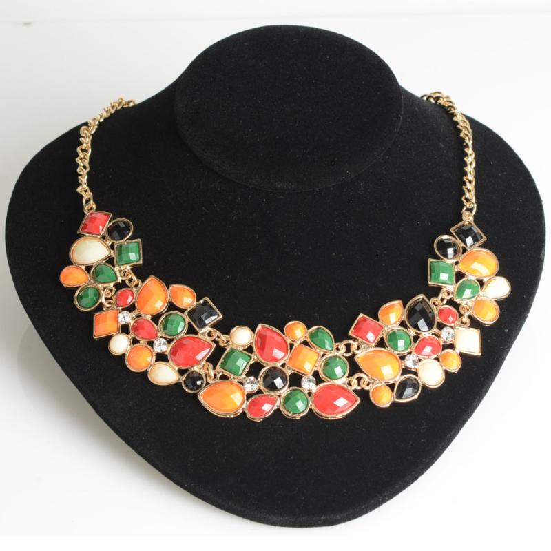 Resin Necklace Colorful Romantic Wedding Crystal Choker Fashion Female Accessories Chokers
Resin Necklace Colorful Romantic Wedding Crystal Choker Fashion Female Accessories Chokers