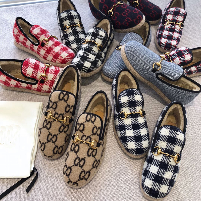 Add cashmere warm women's boots 2021 autumn and winter new gclogo custom maximum size 42 fashion joker shoes., White
Add cashmere warm women's boots 2021 autumn and winter new gclogo custom maximum size 42 fashion joker shoes., White