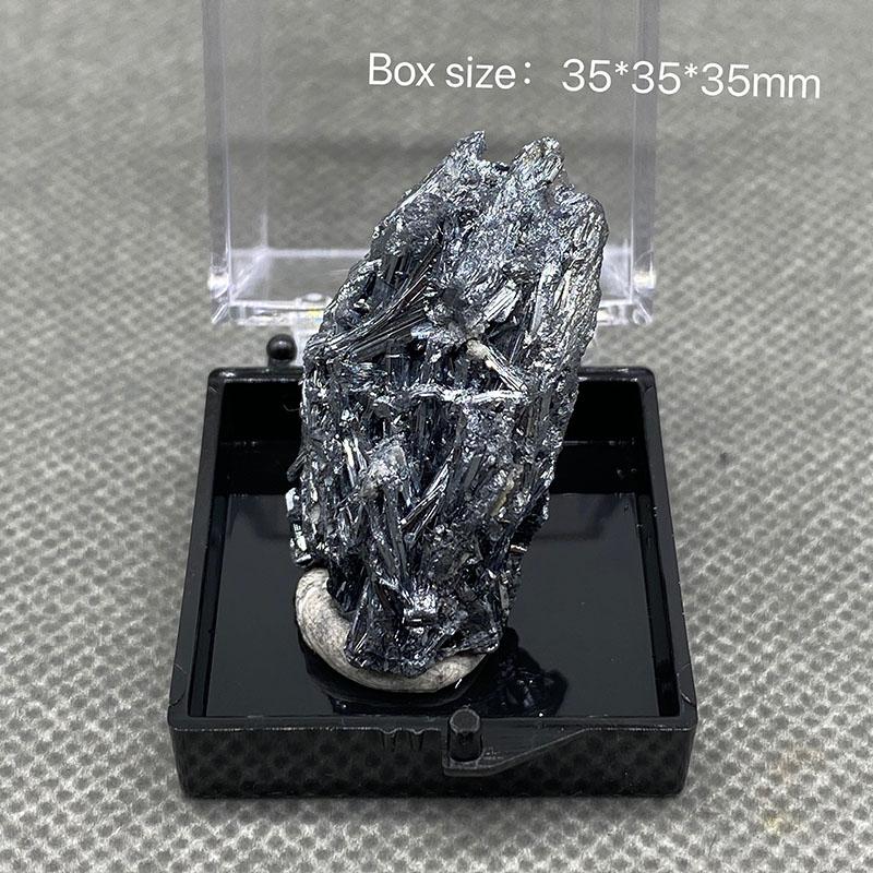 Other 100% Natural Rare Stibnite Mineral Specimen Stones And Crystals Healing Quartz Gemstones From China +Box3.5cm
Other 100% Natural Rare Stibnite Mineral Specimen Stones And Crystals Healing Quartz Gemstones From China +Box3.5cm