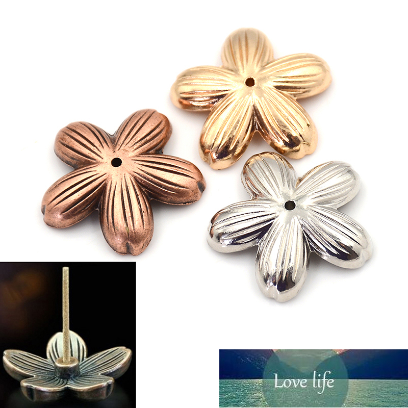 Pure Copper Imitation Cherry Blossom Incense Burner Holder Household Indoor Sandalwood Incense Burner Incense Tray 1pcs
Pure Copper Imitation Cherry Blossom Incense Burner Holder Household Indoor Sandalwood Incense Burner Incense Tray 1pcs