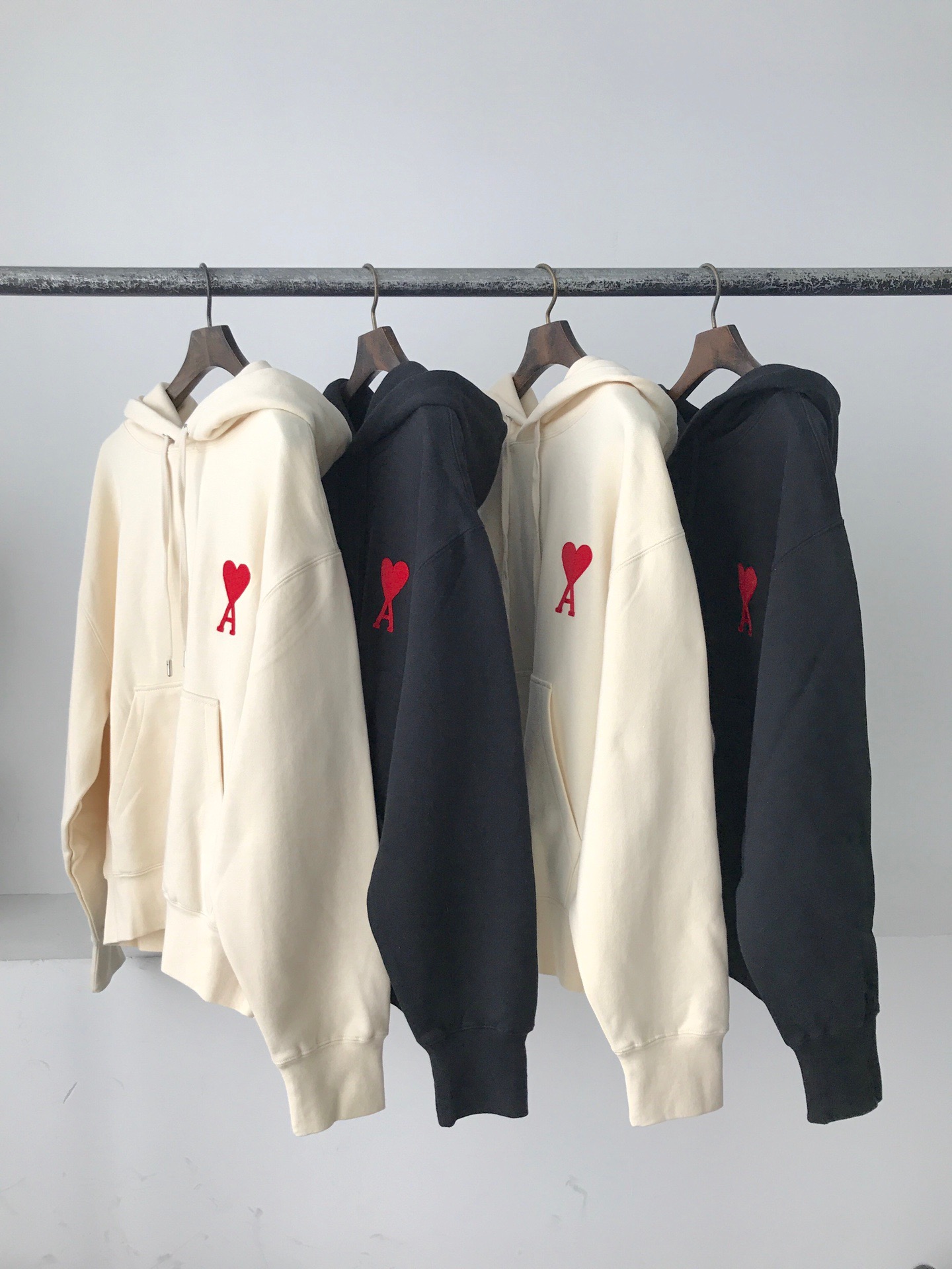 2021ss spring and summer new high grade cotton printing short sleeve round neck panel T-Shirt Size: m-l-xl--xxxl Color: black white 4x1523
2021ss spring and summer new high grade cotton printing short sleeve round neck panel T-Shirt Size: m-l-xl--xxxl Color: black white 4x1523