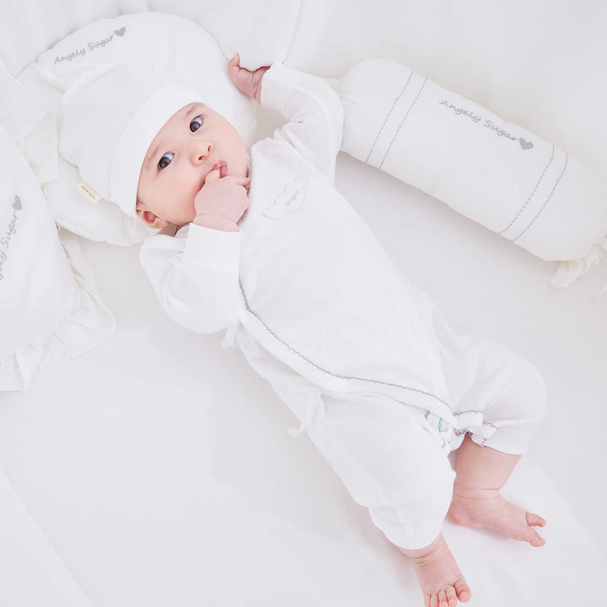 Pureborn born Pajamas Baby Jumpsuit Pima Cotton Long Sleeve Baby Boy Girl Romper Strap Closure Solid Baby Basic Clothes 210722, Pink pima cotton
Pureborn born Pajamas Baby Jumpsuit Pima Cotton Long Sleeve Baby Boy Girl Romper Strap Closure Solid Baby Basic Clothes 210722, Pink pima cotton