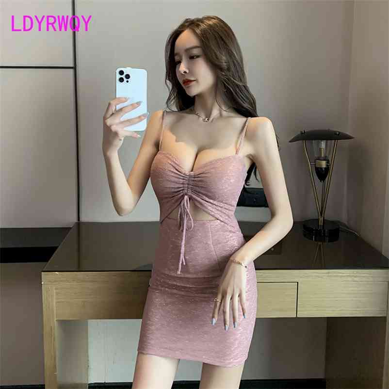 Nightclub women's sexy low cut bag hip strap temperament backless tight dress Solid Sleeveless Zippers 210603, Black
Nightclub women's sexy low cut bag hip strap temperament backless tight dress Solid Sleeveless Zippers 210603, Black