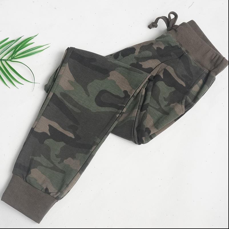 plus velvet thick european womens pant and american large size winter camouflage pants sports elastic waist health trous, Black;white
plus velvet thick european womens pant and american large size winter camouflage pants sports elastic waist health trous, Black;white