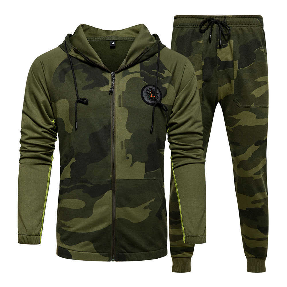 Camo Men Tracksuit Hooded Sweatshirt+2 Pieces Sports Wear Gym Clothing Jacket Casual Camouflage Joggers Set Autumn Winter 210603