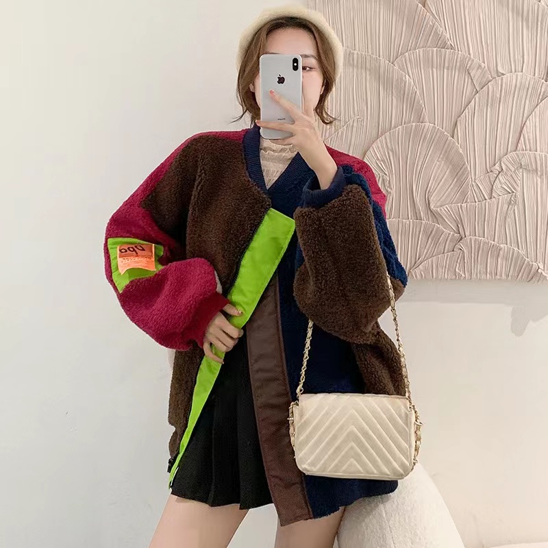 Splicing colorful sweater baseball suit female 2021 autumn and winter new lamb fur one loose thickened jacket, Multi
Splicing colorful sweater baseball suit female 2021 autumn and winter new lamb fur one loose thickened jacket, Multi