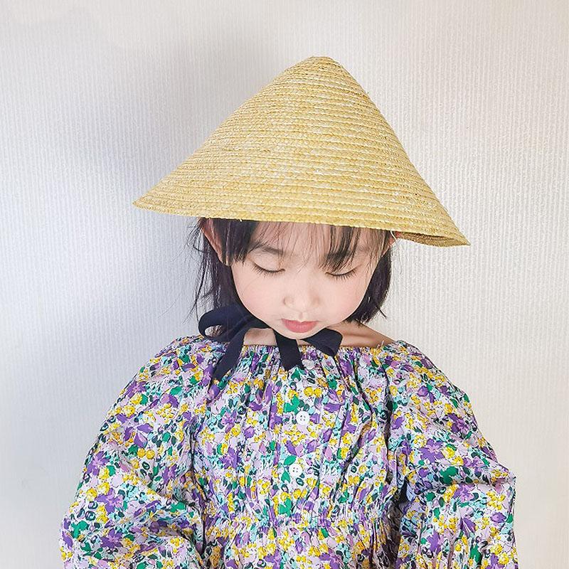 Fashion Child Wheat Straw Conical Hat Boy Girl Black Strap Kid Sunscreen Sun-shading Travel Catwalk Beach Po Caps Wide Brim Hats, With black strap
Fashion Child Wheat Straw Conical Hat Boy Girl Black Strap Kid Sunscreen Sun-shading Travel Catwalk Beach Po Caps Wide Brim Hats, With black strap