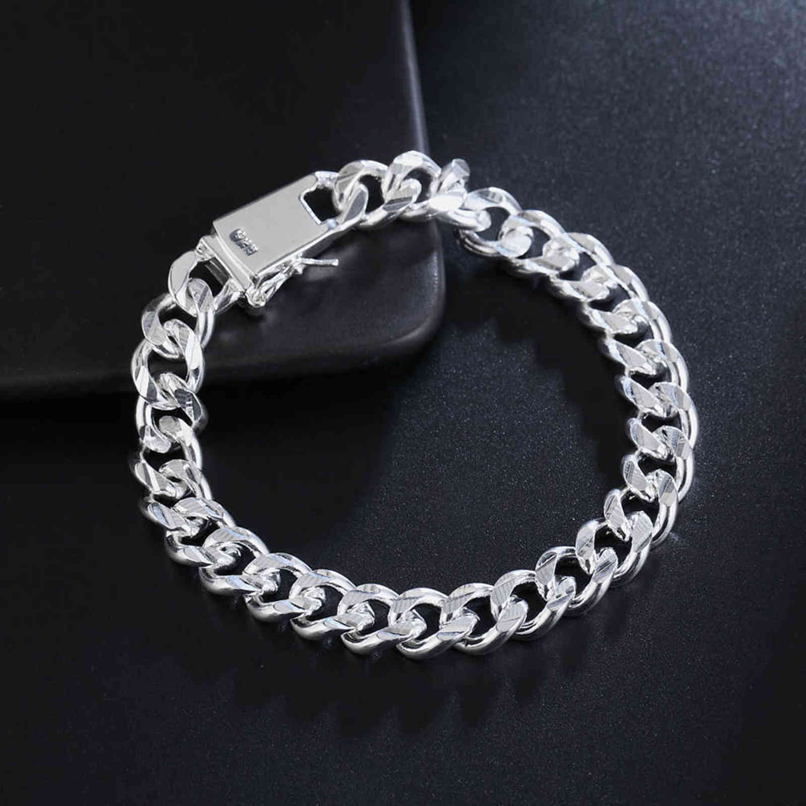Hot New Pure 925 Silver Bracelets 10mm Classic Geometric Figaro Men's Chain Wedding Party Gift High Quality Fashion Jewelry 20cm
Hot New Pure 925 Silver Bracelets 10mm Classic Geometric Figaro Men's Chain Wedding Party Gift High Quality Fashion Jewelry 20cm