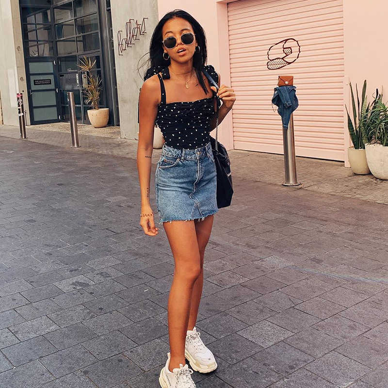 Black Bandage Slash Neck Off-shoulder Heart Shape Print Camis Summer Lady Slim Fit Sexy Short Crop Tops Pleated Club Streetwear 210604