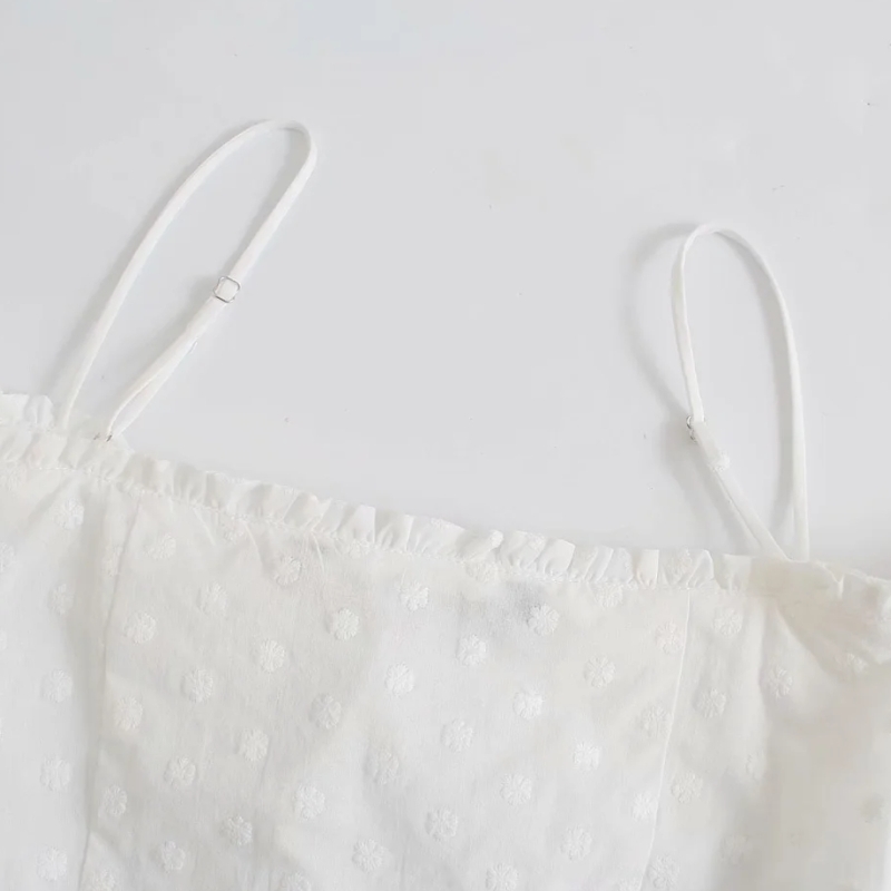 Summer Women Flower Embroidery Suspender Short Blouse Female Lantern Sleeve Shirt Casual Lady Crop Tops Blusas S8856 210430