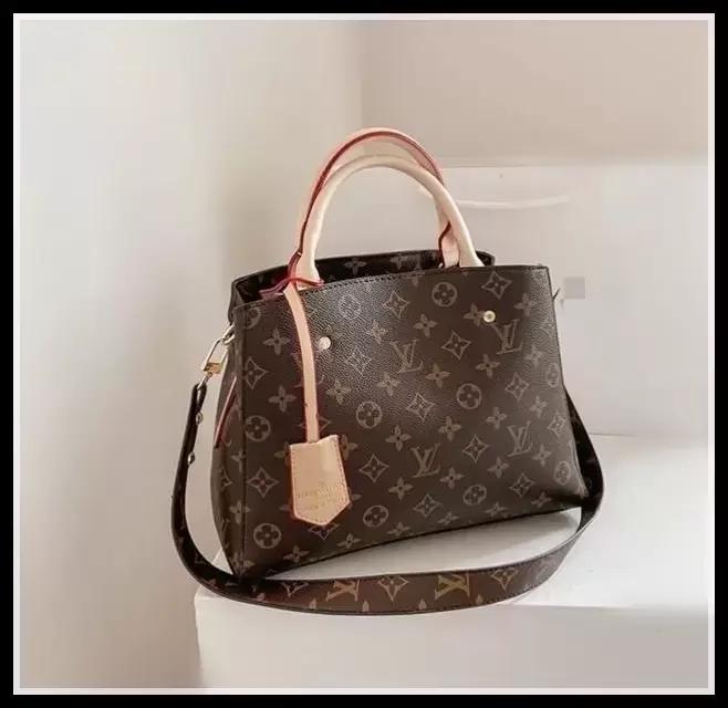 GGLVLouis
Vitton YSL
VUTTON Designer Luxury Satchel Messenger Handbag montaigne bag Leather Strim Handles with Shoulde
GGLVLouis
Vitton YSL
VUTTON Designer Luxury Satchel Messenger Handbag montaigne bag Leather Strim Handles with Shoulde