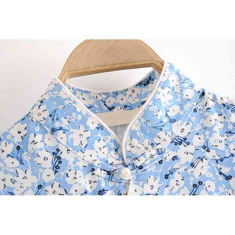 Chinese Style Elegant Pearl Buttons Blue Floral Print Dress Short Sleeve Side Slit Woman Cheongsam Dresses Summer 210429
