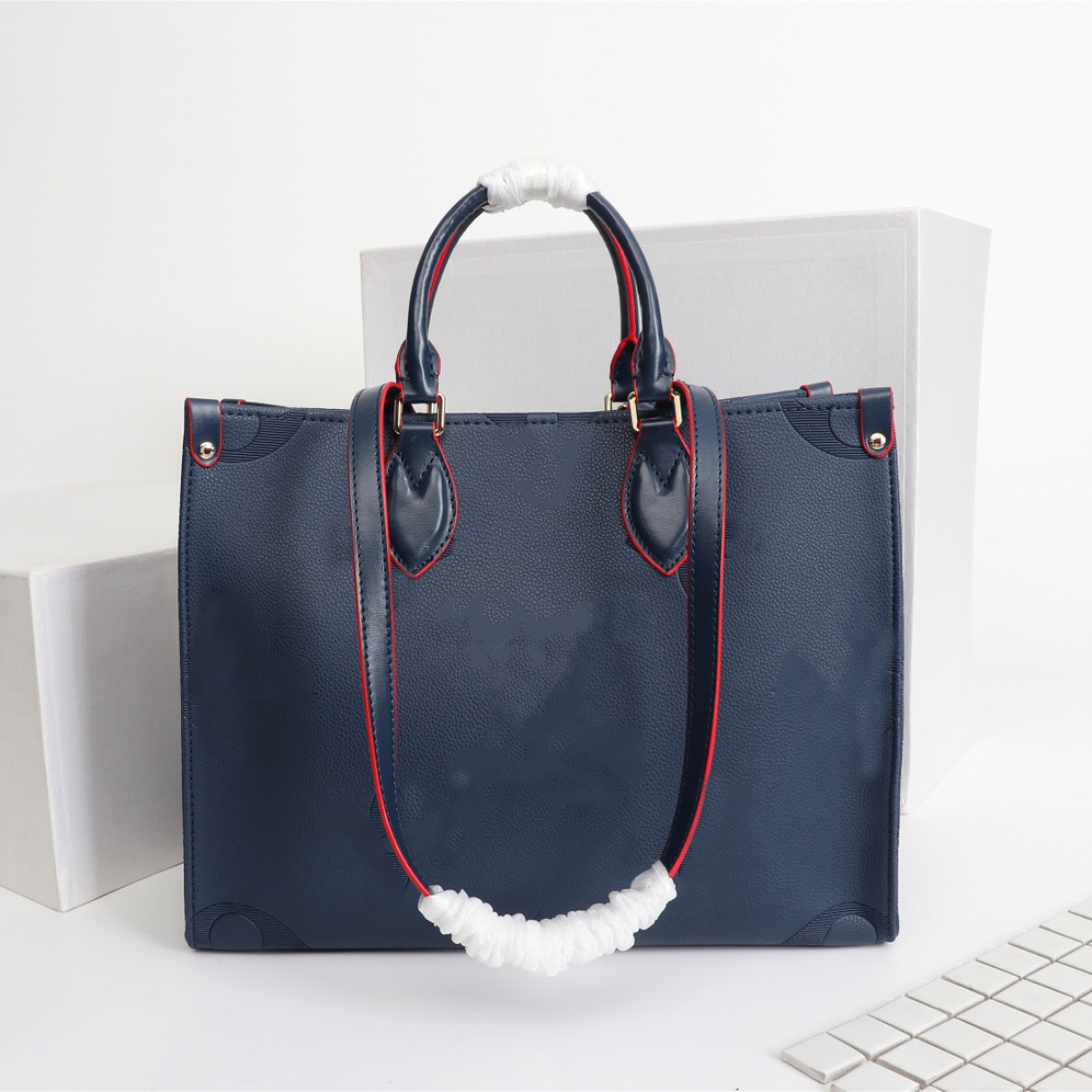 Designer black shopping handbags women classic luxury shoulder bag high-quality leather handbag European and American large capacity travel bags
Designer black shopping handbags women classic luxury shoulder bag high-quality leather handbag European and American large capacity travel bags