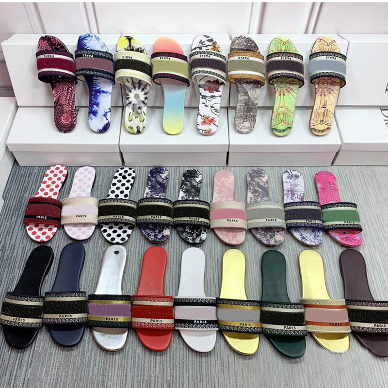 yeezy slides designer women's slippers flip-flops embroidered sandals floral brocade stripes outdoor beach leather hyun flower slippers, Black
yeezy slides designer women's slippers flip-flops embroidered sandals floral brocade stripes outdoor beach leather hyun flower slippers, Black