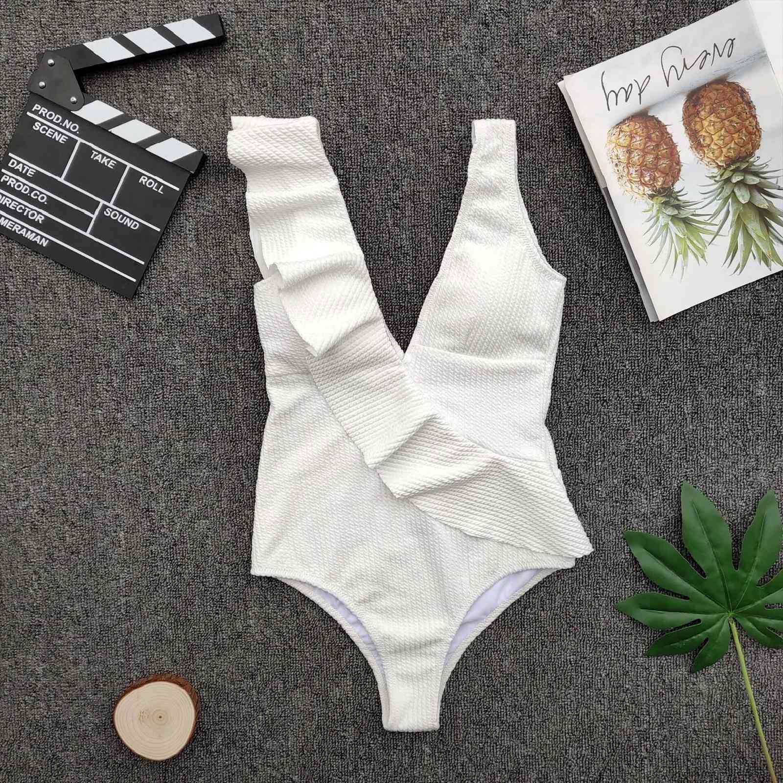 deep v neck womens rompers ruffled bodysuit push up padded summer beach wear casual solid female one piece suits, Black;white
deep v neck womens rompers ruffled bodysuit push up padded summer beach wear casual solid female one piece suits, Black;white