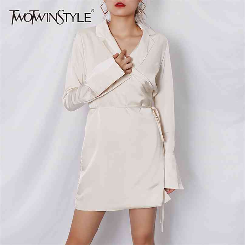 Casual White Dress Women V Neck Long Sleeve High Waist Lace Up Bowknot Mini Dresses Female Summer Fashion 210520
Casual White Dress Women V Neck Long Sleeve High Waist Lace Up Bowknot Mini Dresses Female Summer Fashion 210520