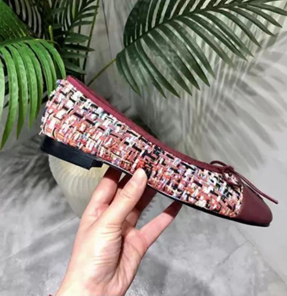 100% Leather 2021 Designers Deluxe Women's Dress ballet Shoes Flat bottom , Casual, Soft Soles, Low Heel,step-in Light Print, 18
100% Leather 2021 Designers Deluxe Women's Dress ballet Shoes Flat bottom , Casual, Soft Soles, Low Heel,step-in Light Print, 18