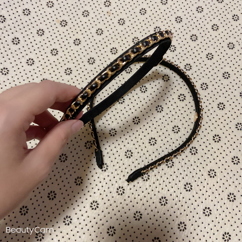 Fashion classic Black leather chain headband hair band hairpin for Ladies collection headdress jewelry vip gift, Silver
Fashion classic Black leather chain headband hair band hairpin for Ladies collection headdress jewelry vip gift, Silver