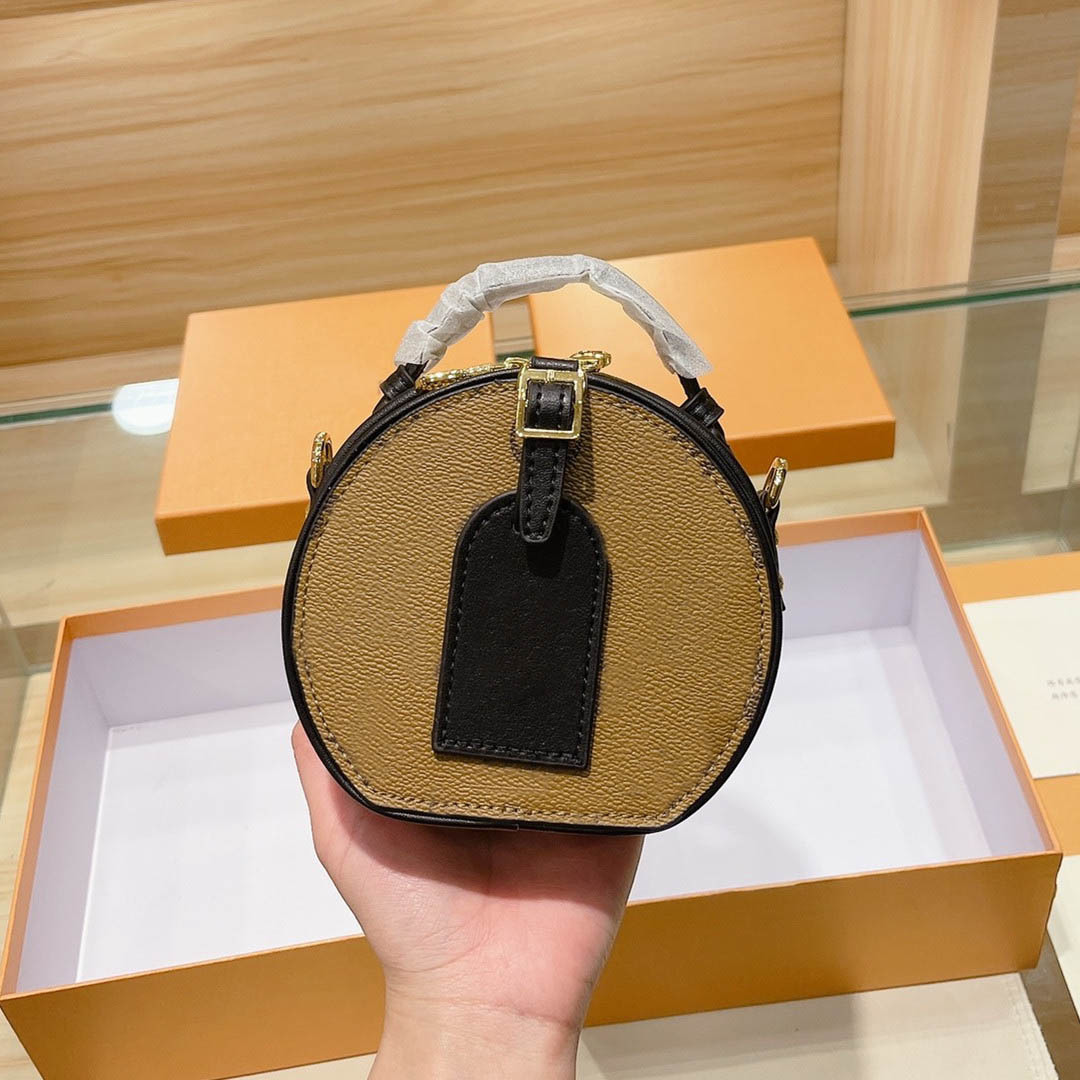 Designer bags 2021 Handbags Purses Shoulder Cross Body Bucket Women Original Brand Fashion Real Genuine Leather Top quality Luxury bag
Designer bags 2021 Handbags Purses Shoulder Cross Body Bucket Women Original Brand Fashion Real Genuine Leather Top quality Luxury bag