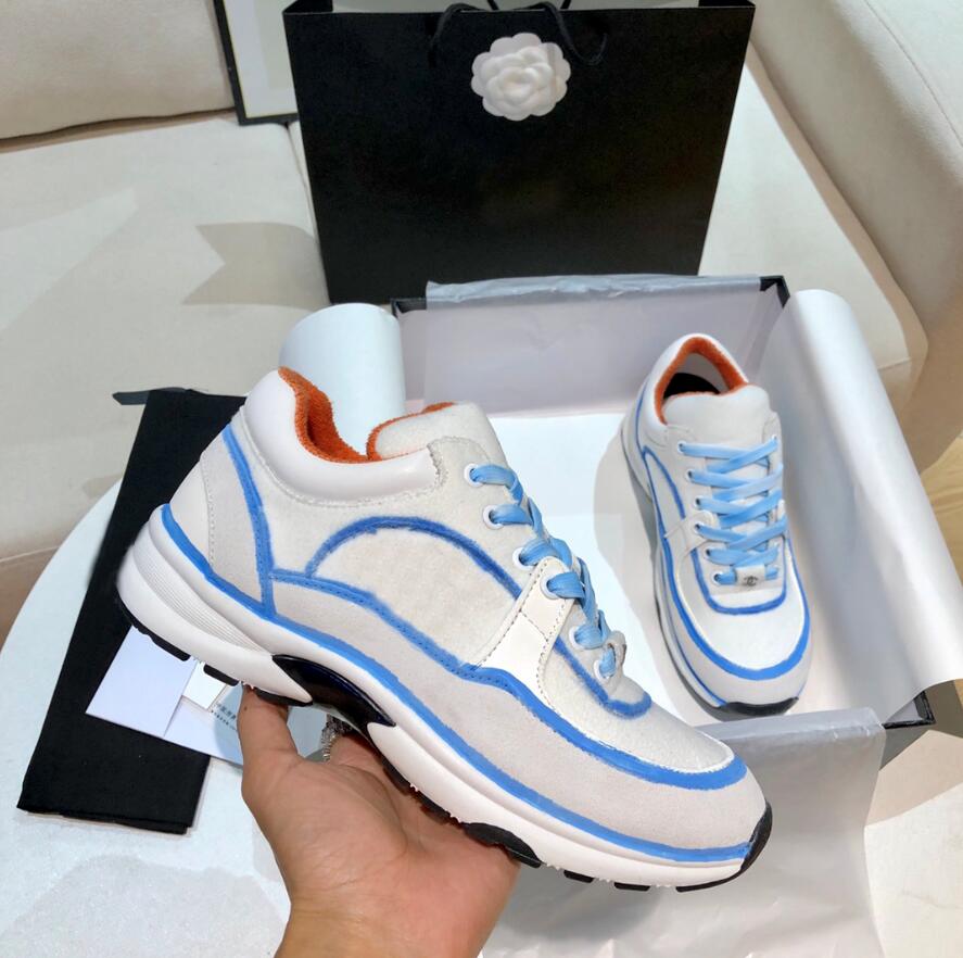 2021 Designer luxury men women casual shoes fabric suede calfskin nylon Reflective sneakers velvet mixed fiber fashion top quality size 35-45, Color 14
2021 Designer luxury men women casual shoes fabric suede calfskin nylon Reflective sneakers velvet mixed fiber fashion top quality size 35-45, Color 14