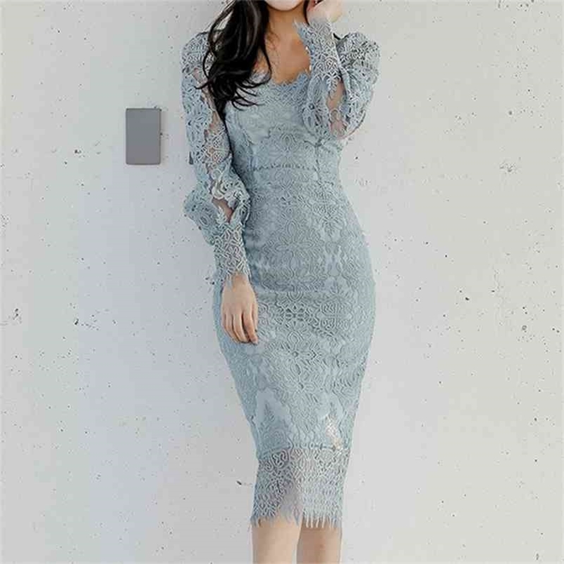 HIGH QUALITY Spring Lace A-line Dress Women Hollow Out See Through Dresses OL Backless Swing Vestidos 210603, Picture color
HIGH QUALITY Spring Lace A-line Dress Women Hollow Out See Through Dresses OL Backless Swing Vestidos 210603, Picture color