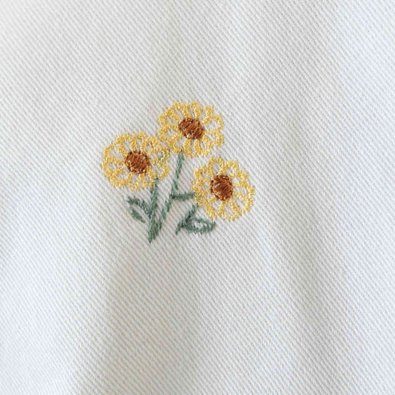 Boyfriend White Embroidery Smaller Flower Blazer Vintage Women Notched Long sleeve Loose Suit Back Slit Casual Coat Outwear 210429