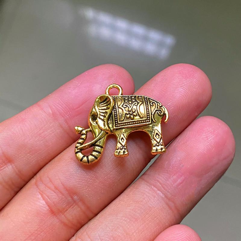 Charms 12pcs Elephant Connector Charms, For Men Jewelry DIY Necklace Bracelet Key Chain Aesthetic Accessories Making Supplies, Bronze;silver
Charms 12pcs Elephant Connector Charms, For Men Jewelry DIY Necklace Bracelet Key Chain Aesthetic Accessories Making Supplies, Bronze;silver