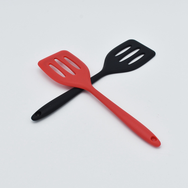 Food Grade Silicone Turners Cooking Utensils Egg Fish Frying Pan Scoop Fried Shovel Spatula Kitchen Tools Gadgets Wholesale GGA5132 Free shipping