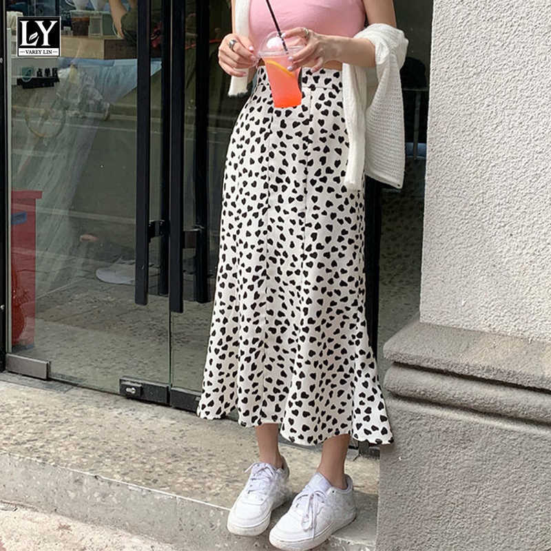LY VAREY LIN Summer Women Casual A-line Black Fishtail Chiffon Skirts Sweet Love Wave Point High Waist Female 210526
LY VAREY LIN Summer Women Casual A-line Black Fishtail Chiffon Skirts Sweet Love Wave Point High Waist Female 210526