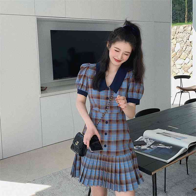 Summer Women Plaid Slim Pleated Vintage Dress Fashion Casual Street Single-Breasted Puff Sleeve Draped Short Vestidos 210519, Photo color
Summer Women Plaid Slim Pleated Vintage Dress Fashion Casual Street Single-Breasted Puff Sleeve Draped Short Vestidos 210519, Photo color