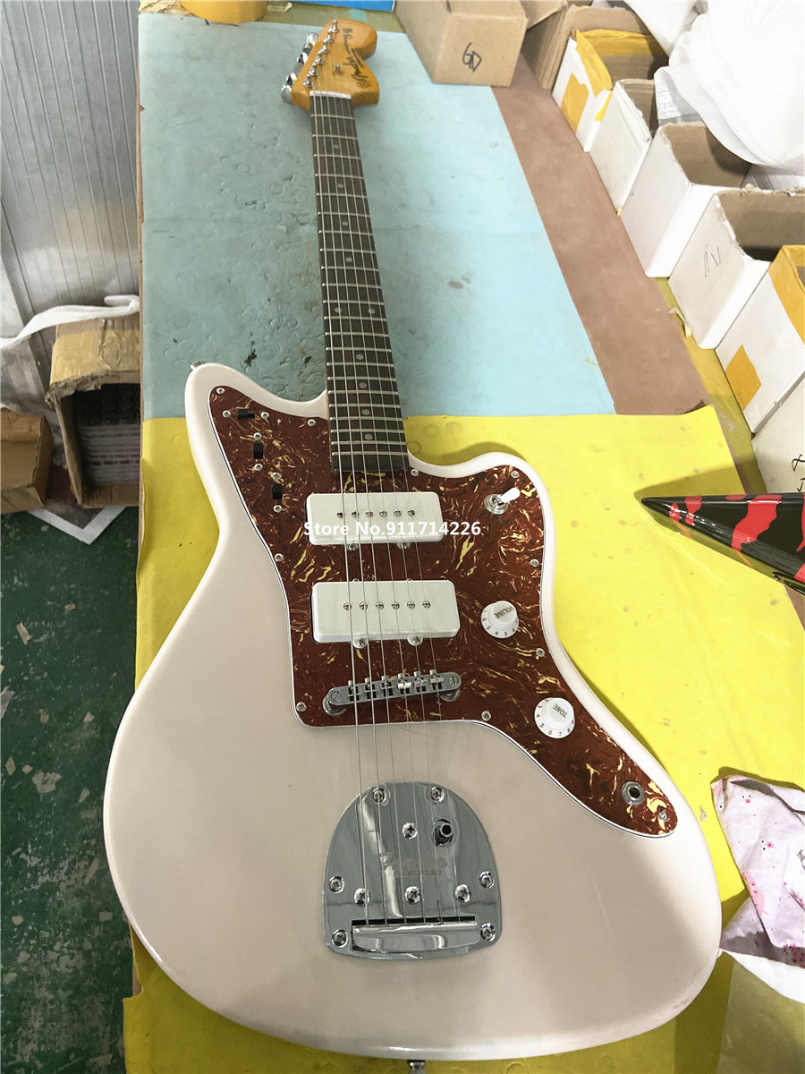 Custom factory wholesale direct sales electric guitar, inherit the classic retro white master jazz, can be customized
Custom factory wholesale direct sales electric guitar, inherit the classic retro white master jazz, can be customized